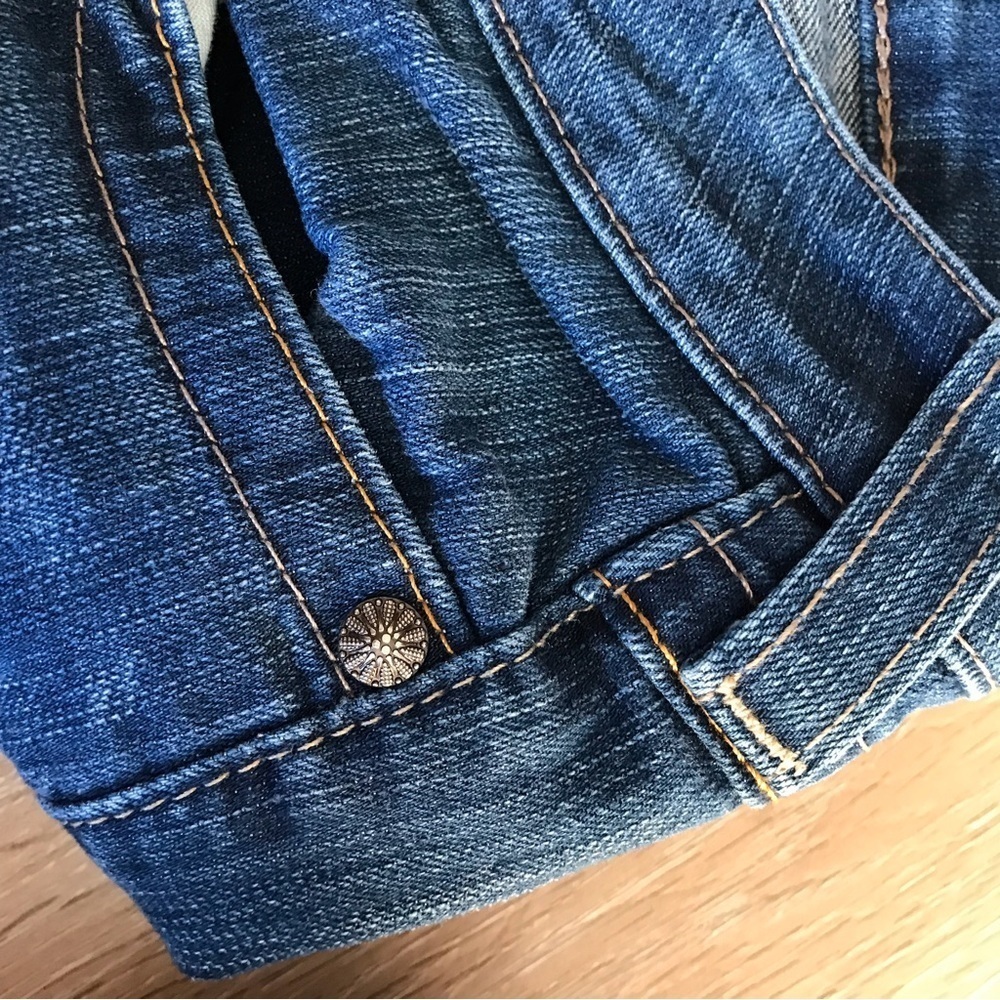 True Religion Jeans Blingy buttons amber rhinestones Y2K - Picture 11 of 13
